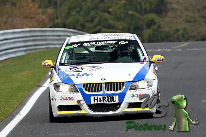 b560777_388533244524413_100001032217305_1196099_206321950_n.jpg